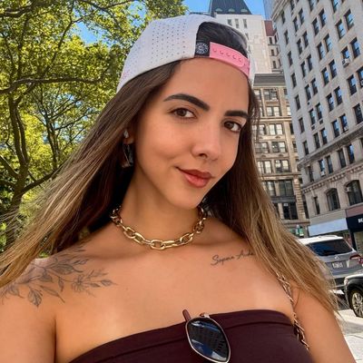 Nicole V. Pires