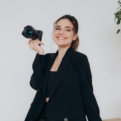 Daria Rudenko | Social Media Manager | UGC Creator | Los Angeles
