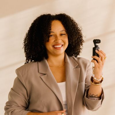 Natasha Pierre | Video Marketing Educator & Creator