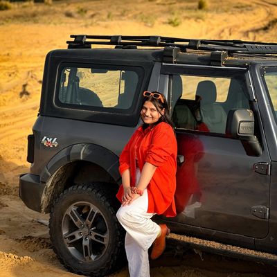 adv. Somya Shekhawat | Travel Jaipur India