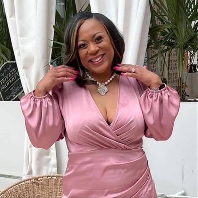 Sonja Holmes-White