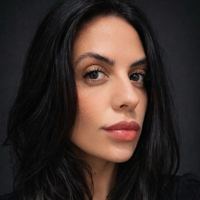 Bianca Oliveira | Posicionamento Autêntico e Lucrativo