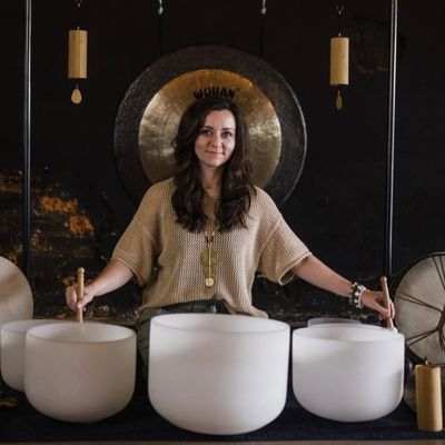 Danielle Hall, M.Msc./ Certified Sound Therapist