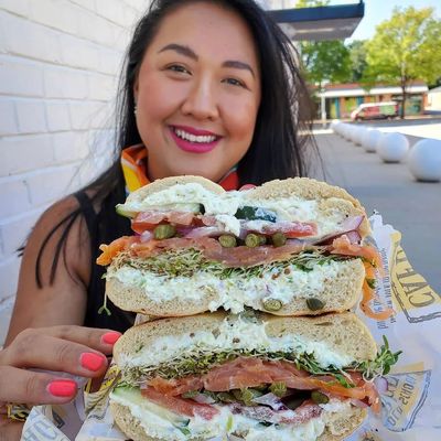 Phi Nguyen 🍽 Take A Bite OK