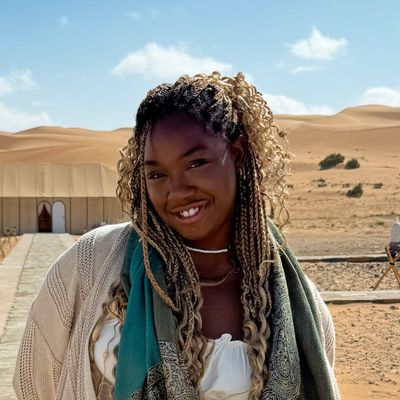 Talor | Solo Travel & Lifestyle Creator