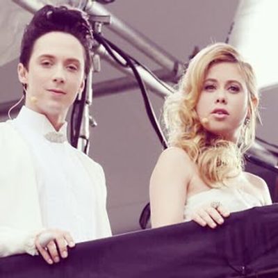 TARA & JOHNNY