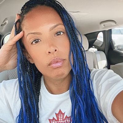 Miss Kerr (🗣care) | Kerry-Ann Wright