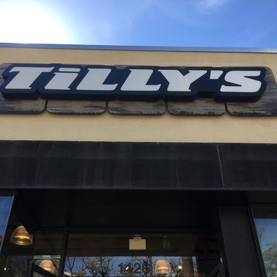 Tilly's Santa Monica