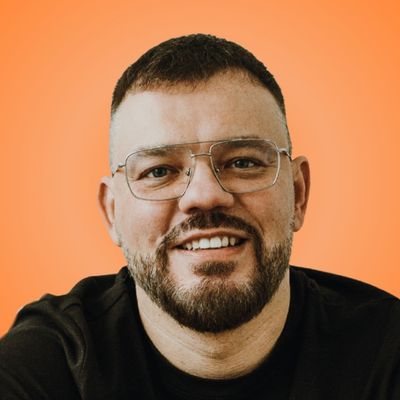 Tomek Michałowicz I Biznes. Rozwój. Mentoring