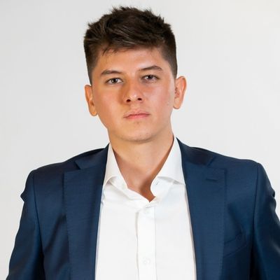 Tomás Millán ™