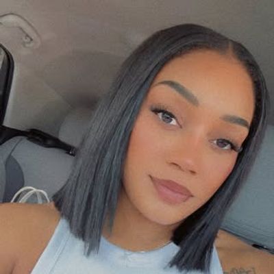 Victoria Vivians