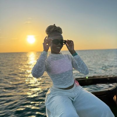 WANJIH OLASA ☀️