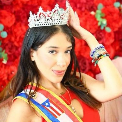 Jessica Torres | NYC Content Creator & Founder