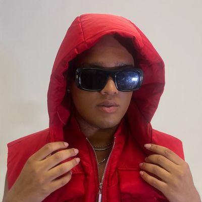 Jacob Nicholas | Stylist