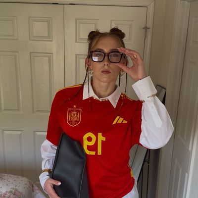 izzymcfee_