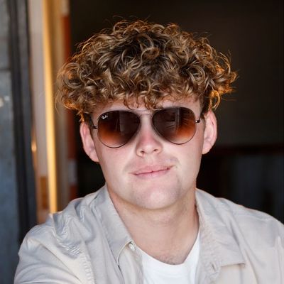 Tege Holt