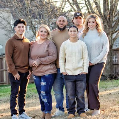 ᥫ᭡ The Puig Family ᥫ᭡